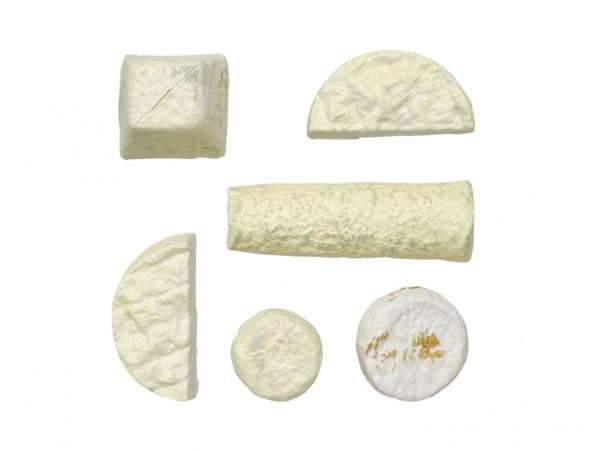 Felie si bucati branzeturi de capra frantuzesti