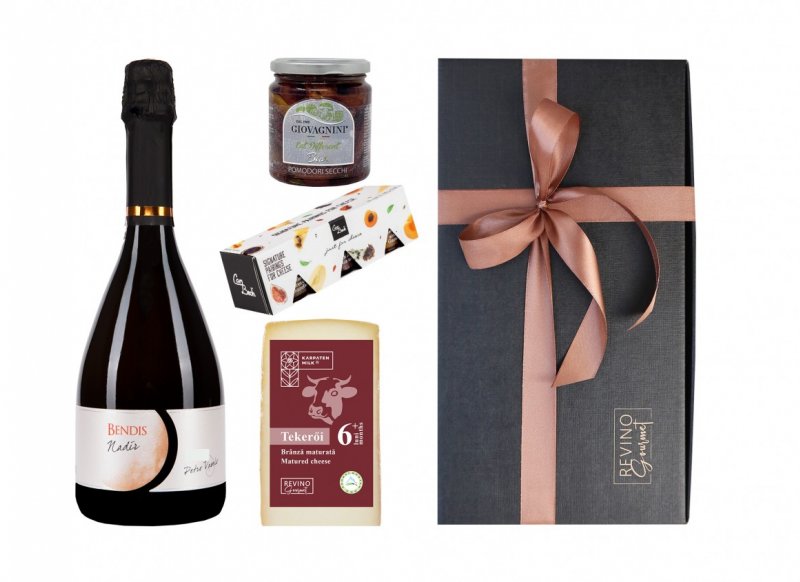 Nadir Gift Box