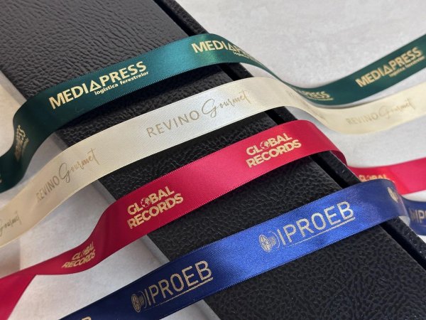 Panglica personalizata latime 25 mm x lungime 100 ml