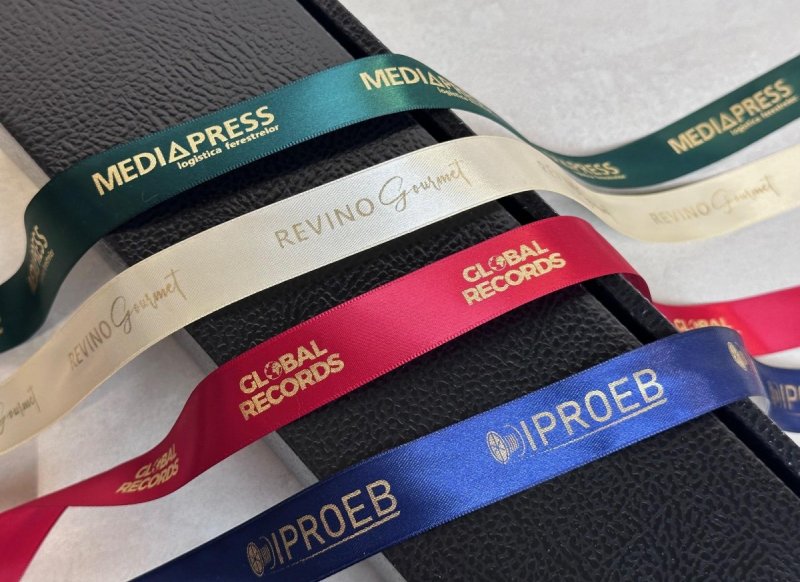 Panglica personalizata latime 25 mm x lungime 100 ml